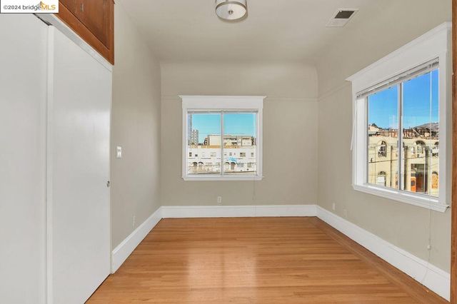 543 37Th St, Oakland, CA 94609