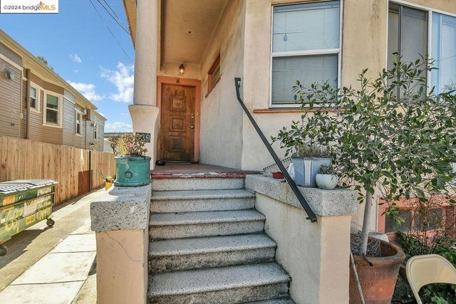 543 37Th St, Oakland, CA 94609