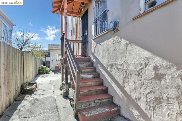 543 37Th St, Oakland, CA 94609