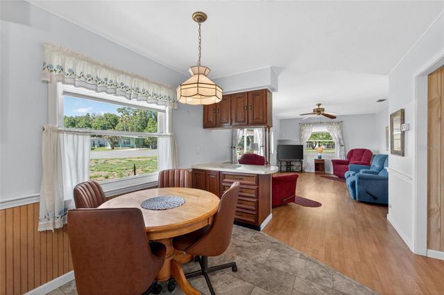 39407 ROCKFORD AVENUE, Zephyrhills, FL 33542