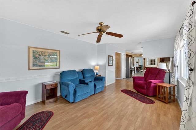 39407 ROCKFORD AVENUE, Zephyrhills, FL 33542