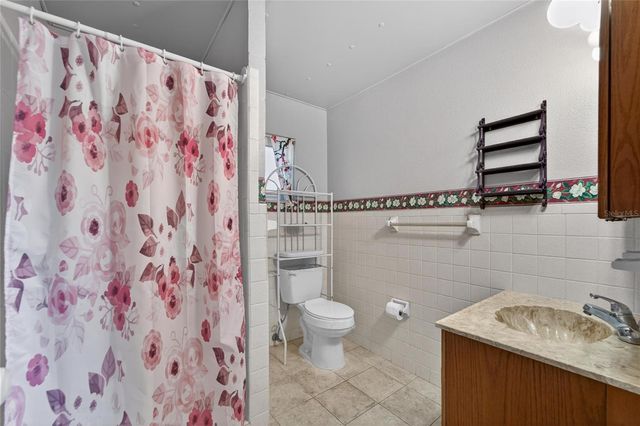 39407 ROCKFORD AVENUE, Zephyrhills, FL 33542