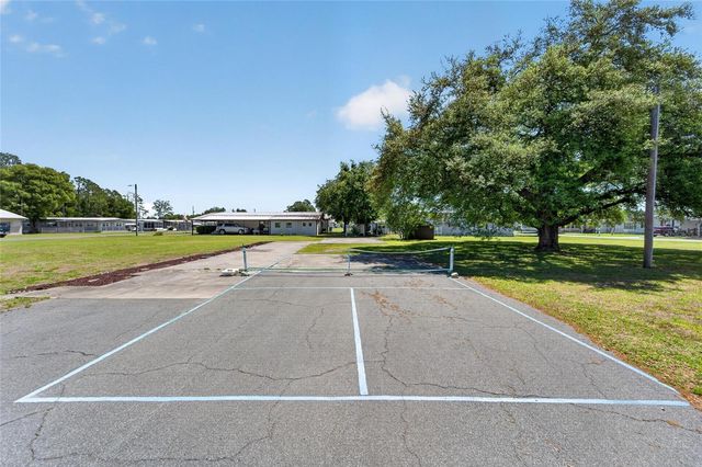 39407 ROCKFORD AVENUE, Zephyrhills, FL 33542