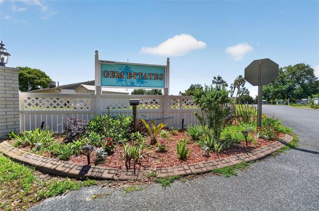 39407 ROCKFORD AVENUE, Zephyrhills, FL 33542