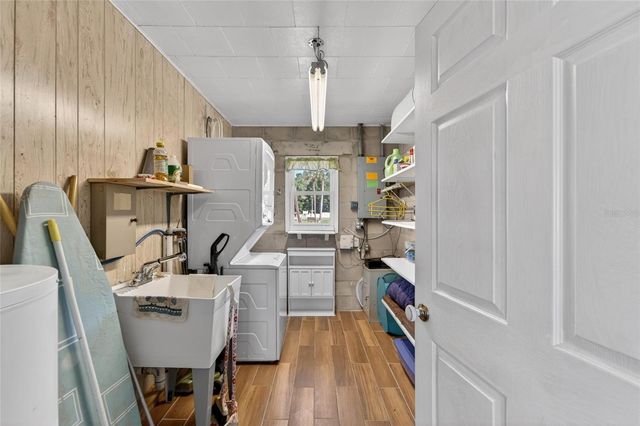 39407 ROCKFORD AVENUE, Zephyrhills, FL 33542