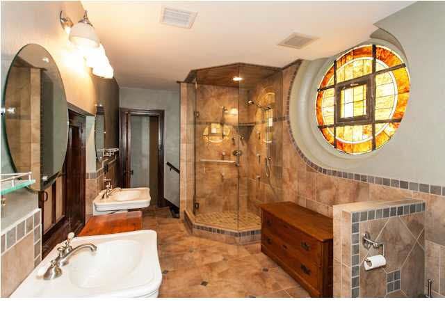 1116 E 1st Street, Wichita, KS 67214