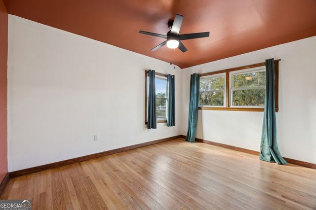 601 South East Street, Kingsland, GA 31548