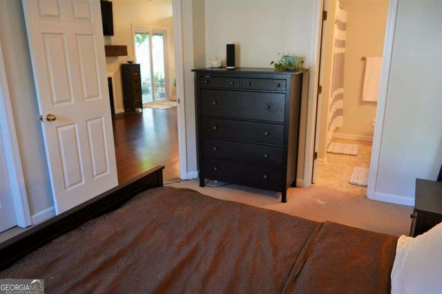 2741 NW Saint Charles Lane NW, Kennesaw, GA 30144