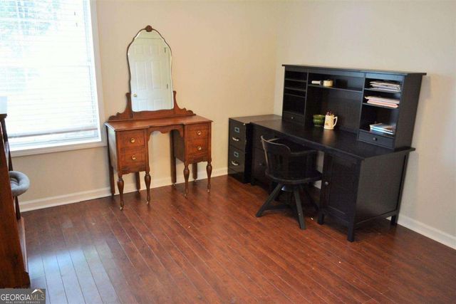 2741 NW Saint Charles Lane NW, Kennesaw, GA 30144