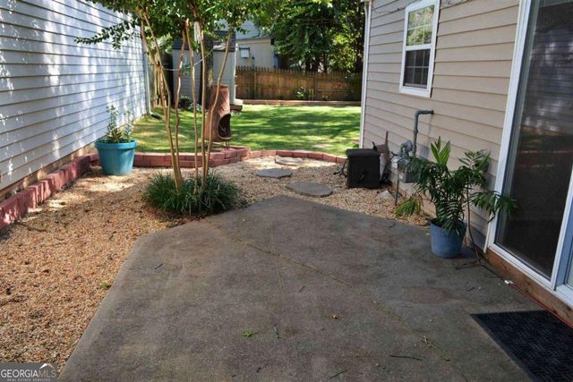 2741 NW Saint Charles Lane NW, Kennesaw, GA 30144