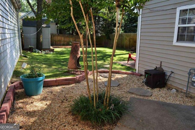 2741 NW Saint Charles Lane NW, Kennesaw, GA 30144