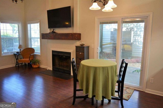 2741 NW Saint Charles Lane NW, Kennesaw, GA 30144