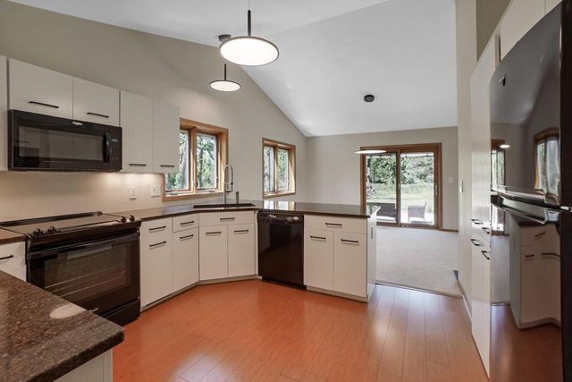 W347S7567 Sprague ROAD, Eagle, WI 53119