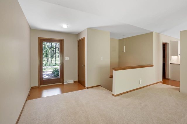 W347S7567 Sprague ROAD, Eagle, WI 53119