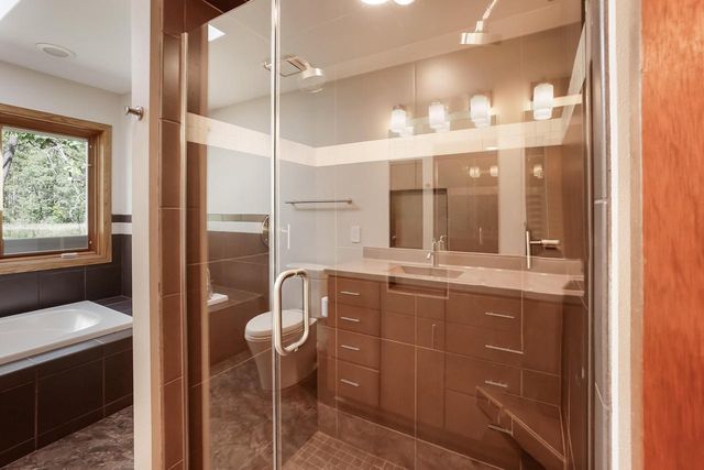W347S7567 Sprague ROAD, Eagle, WI 53119
