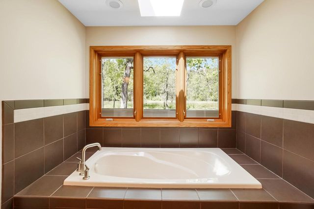 W347S7567 Sprague ROAD, Eagle, WI 53119
