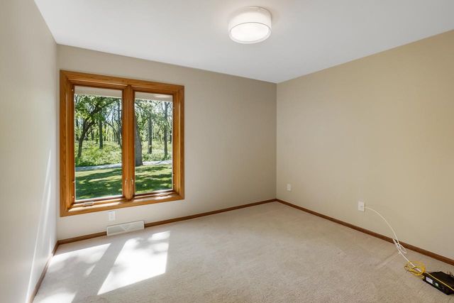 W347S7567 Sprague ROAD, Eagle, WI 53119
