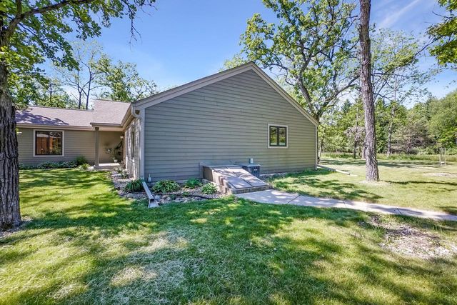 W347S7567 Sprague ROAD, Eagle, WI 53119
