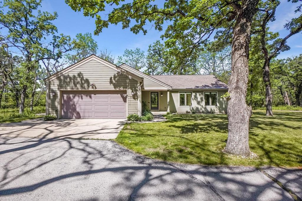 W347S7567 Sprague ROAD, Eagle, WI 53119