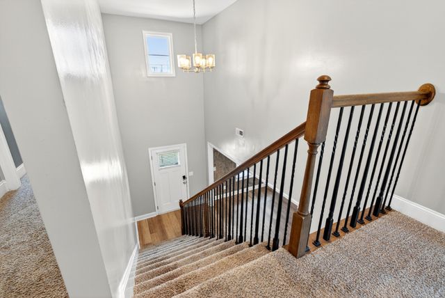 960 Princeton Dr, Clarksville, TN 37042