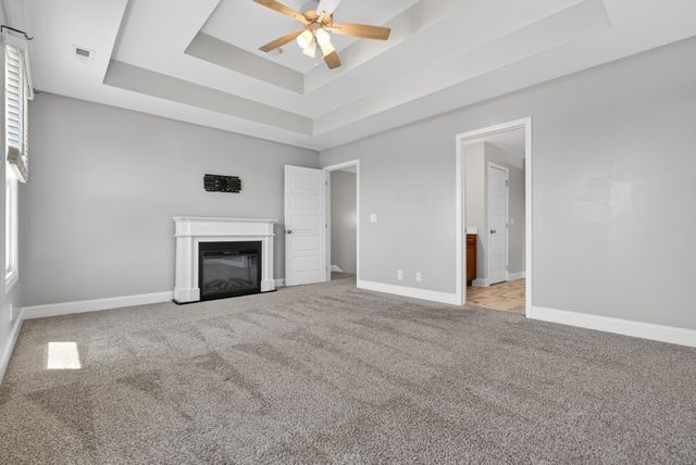 960 Princeton Dr, Clarksville, TN 37042