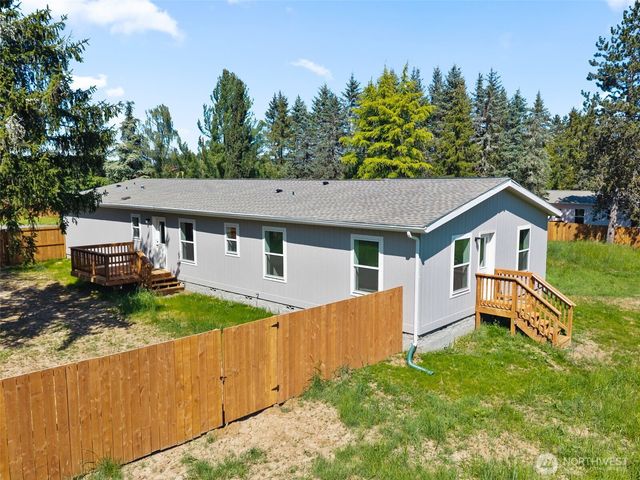 1090 Koontz Road, Chehalis, WA 98532