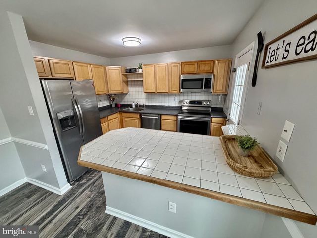 1056 SAYBROOK HARBOUR, Pasadena, MD 21122