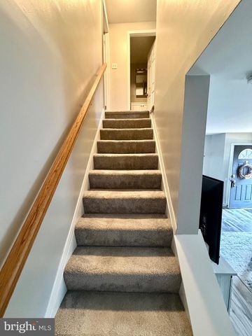 1056 SAYBROOK HARBOUR, Pasadena, MD 21122