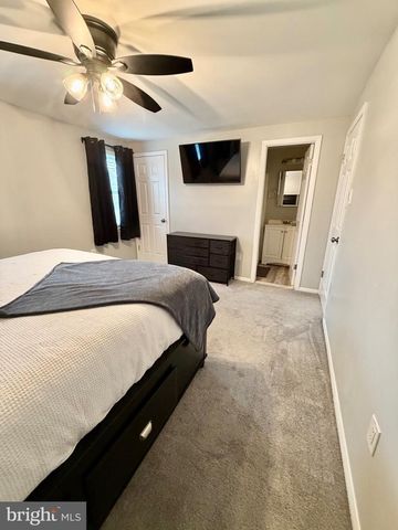 1056 SAYBROOK HARBOUR, Pasadena, MD 21122