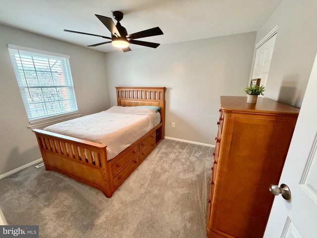 1056 SAYBROOK HARBOUR, Pasadena, MD 21122