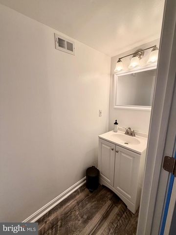 1056 SAYBROOK HARBOUR, Pasadena, MD 21122