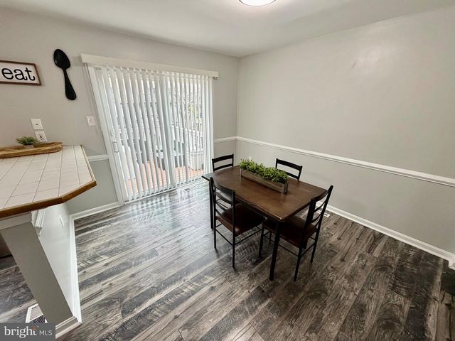 1056 SAYBROOK HARBOUR, Pasadena, MD 21122