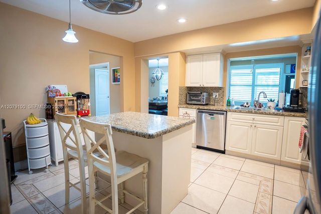 4301 Adams Street, Hollywood, FL 33021