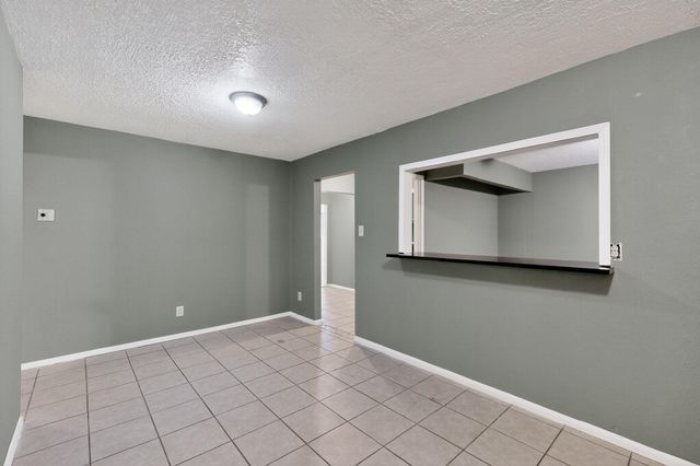 1160 PINE Court SE, Los Lunas, NM 87031