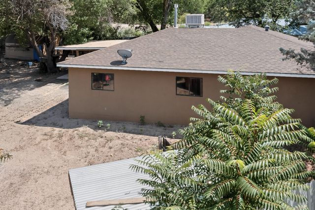 1160 PINE Court SE, Los Lunas, NM 87031