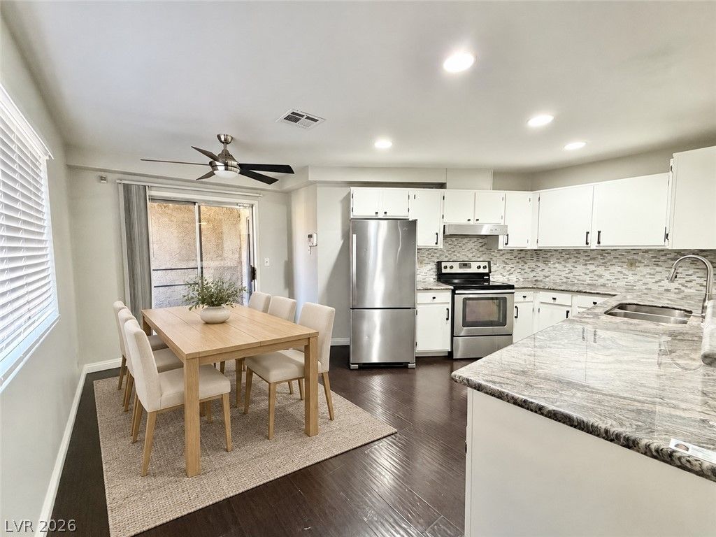 5141 Pioneer Avenue 101, Las Vegas, NV 89146 — photo 2