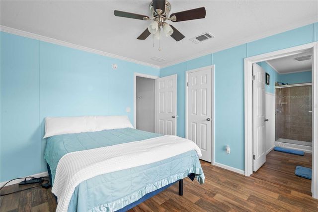 10042 COLLINGWOOD AVENUE, Dade City, FL 33525