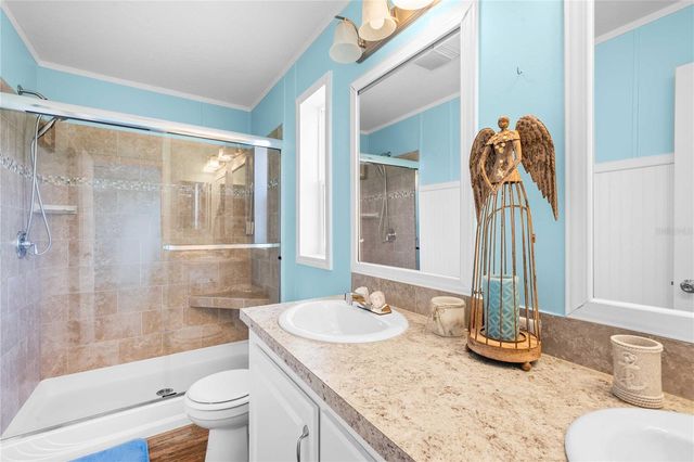 10042 COLLINGWOOD AVENUE, Dade City, FL 33525