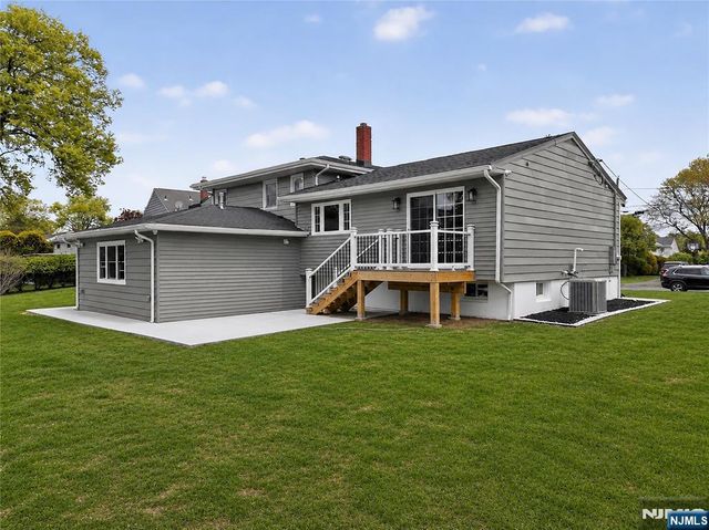 556 Princeton Street, New Milford, NJ 07646