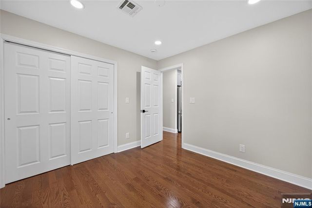 556 Princeton Street, New Milford, NJ 07646