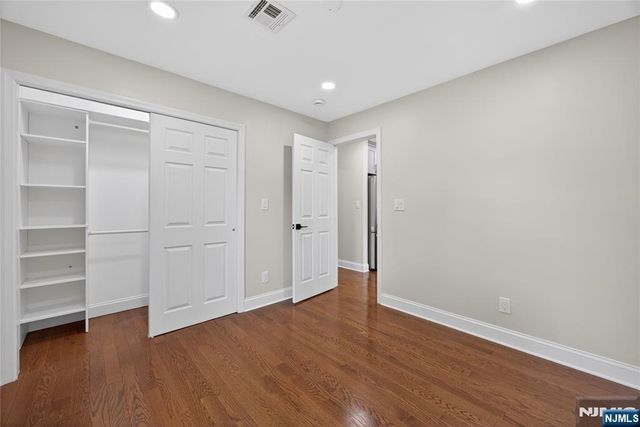 556 Princeton Street, New Milford, NJ 07646