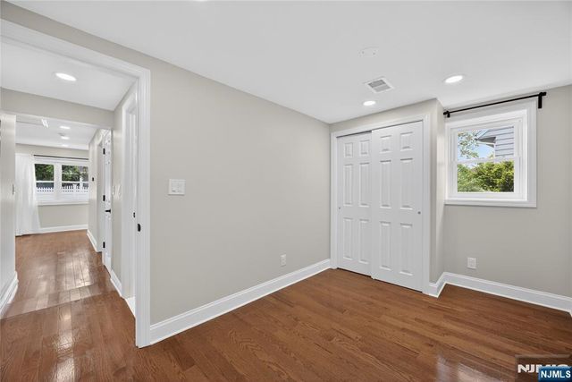 556 Princeton Street, New Milford, NJ 07646