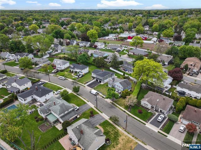 556 Princeton Street, New Milford, NJ 07646