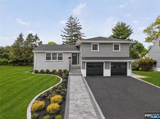 556 Princeton Street, New Milford, NJ 07646