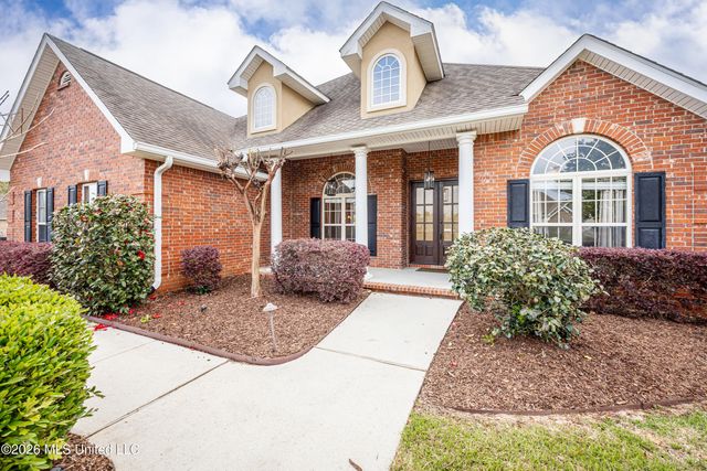 6212 Olde Magnolia Drive, Ocean Springs, MS 39564