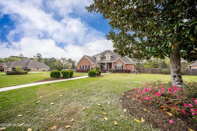 6212 Olde Magnolia Drive, Ocean Springs, MS 39564