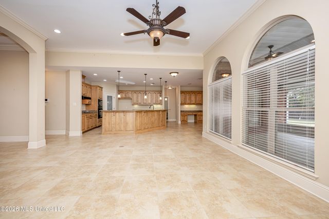 6212 Olde Magnolia Drive, Ocean Springs, MS 39564