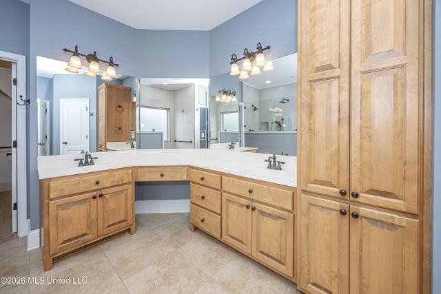 6212 Olde Magnolia Drive, Ocean Springs, MS 39564