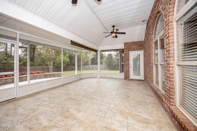 6212 Olde Magnolia Drive, Ocean Springs, MS 39564