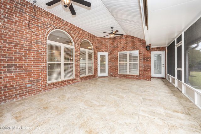 6212 Olde Magnolia Drive, Ocean Springs, MS 39564